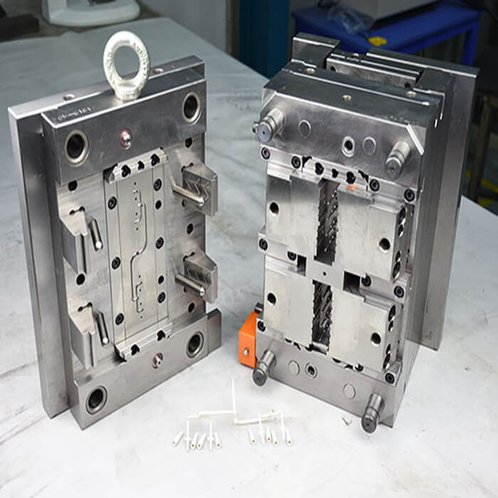 mold cavity